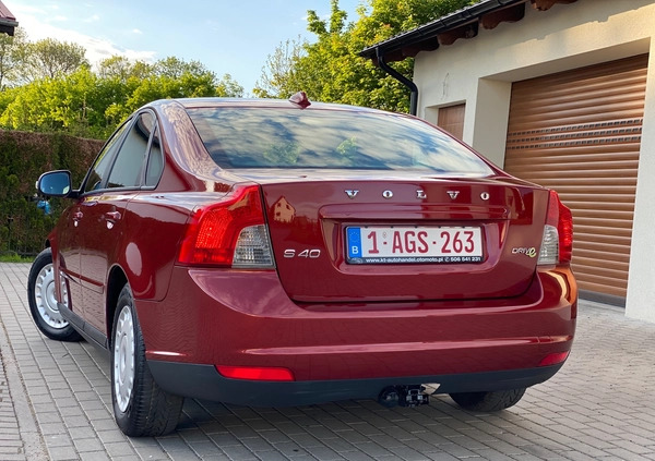 Volvo S40 cena 26900 przebieg: 126471, rok produkcji 2010 z Rawicz małe 781